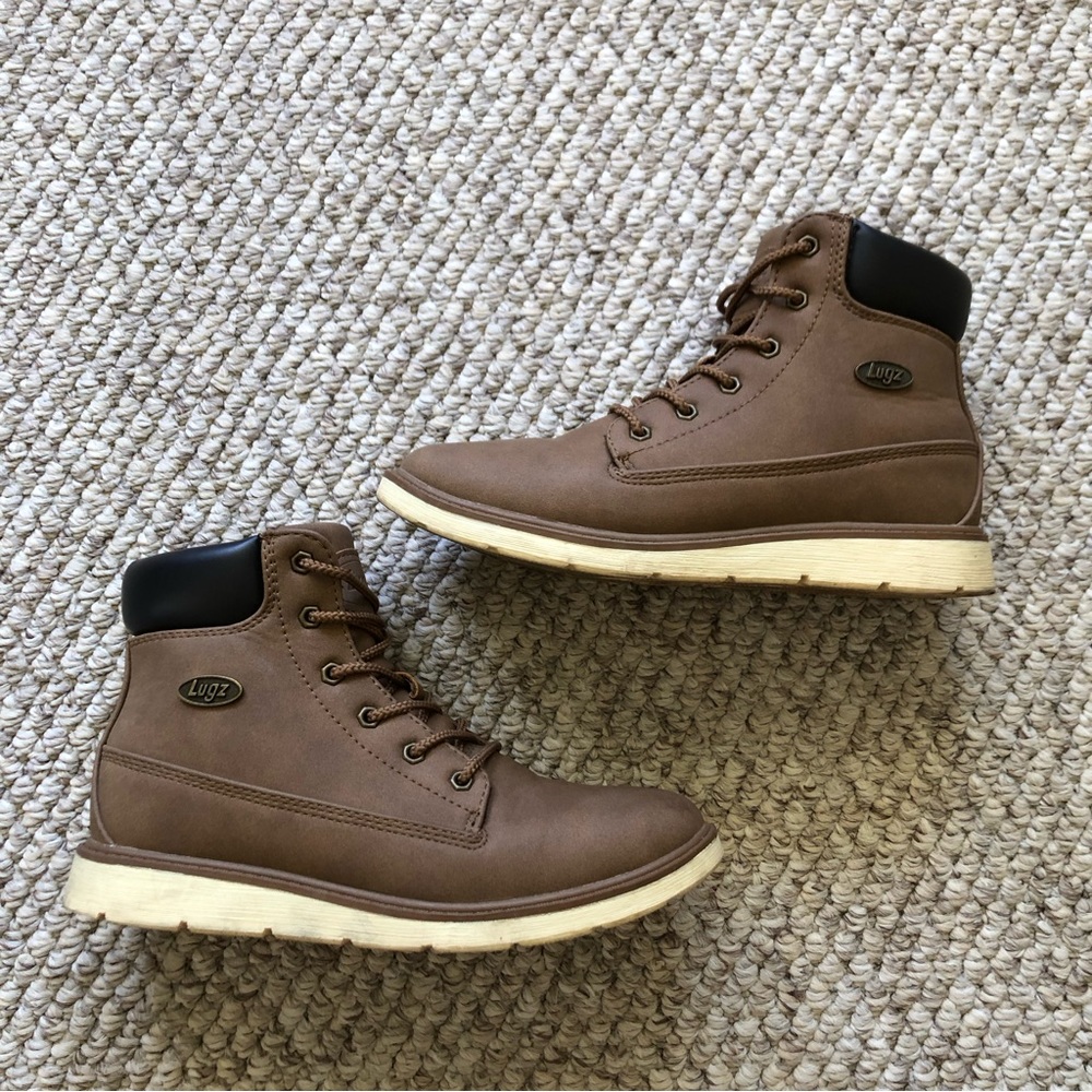 Lugz hiking boots size 7 medium women’s brown black excellent condition